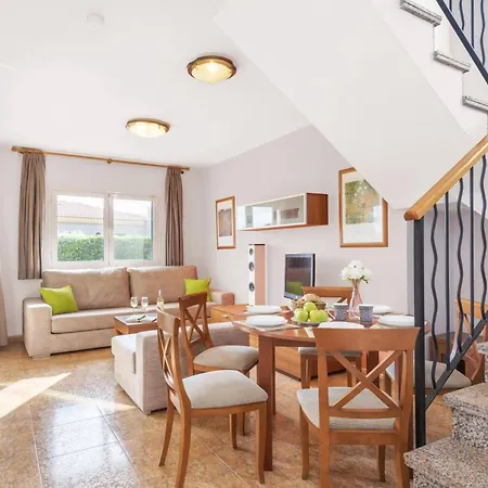 Sea Garden By ヴィラ